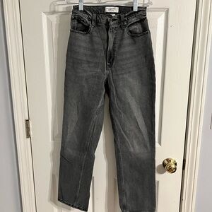 Abercrombie & Fitch Curve Love Ankle Straight Jeans